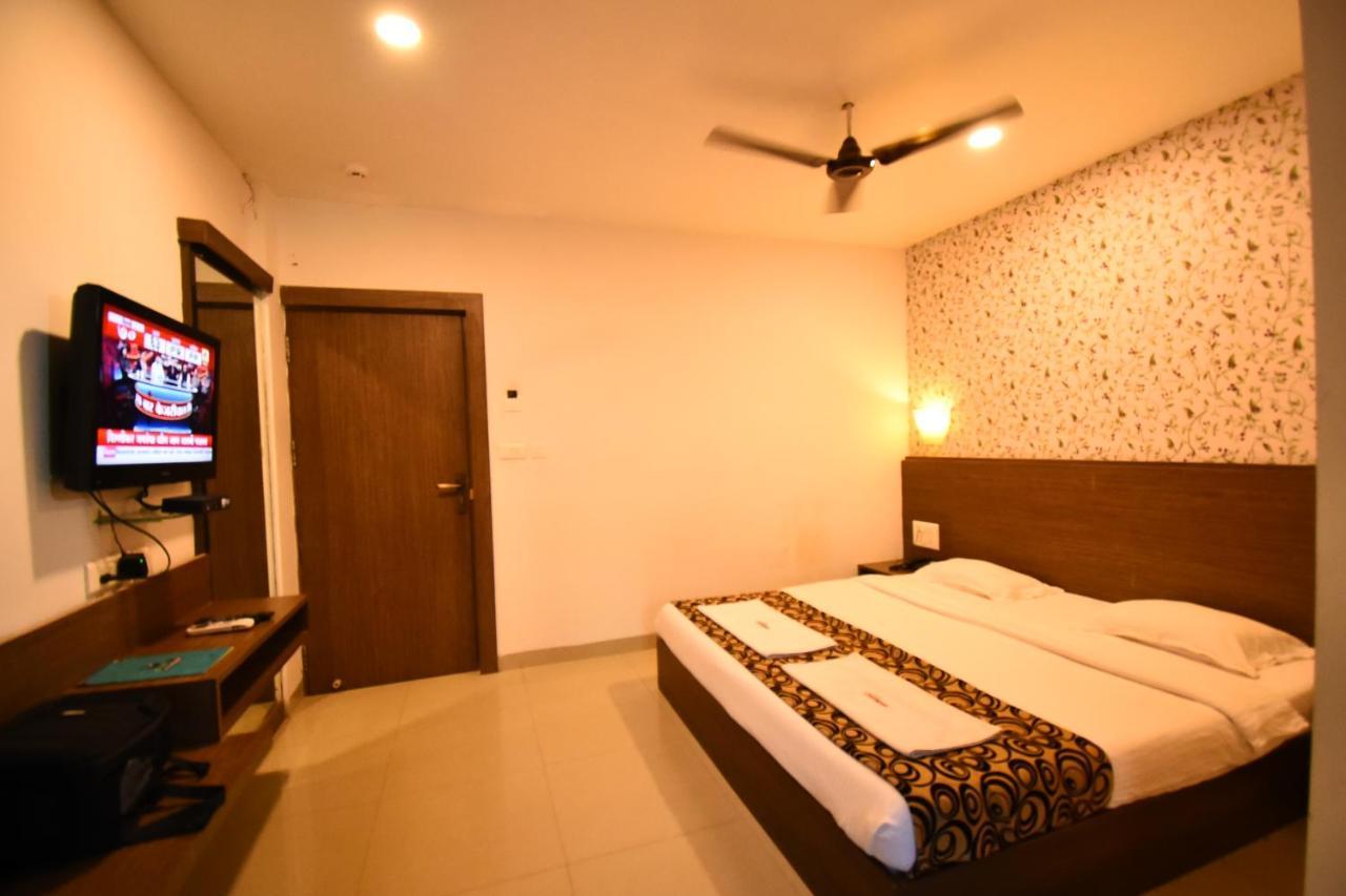 Hotel Campal Panaji Luaran gambar